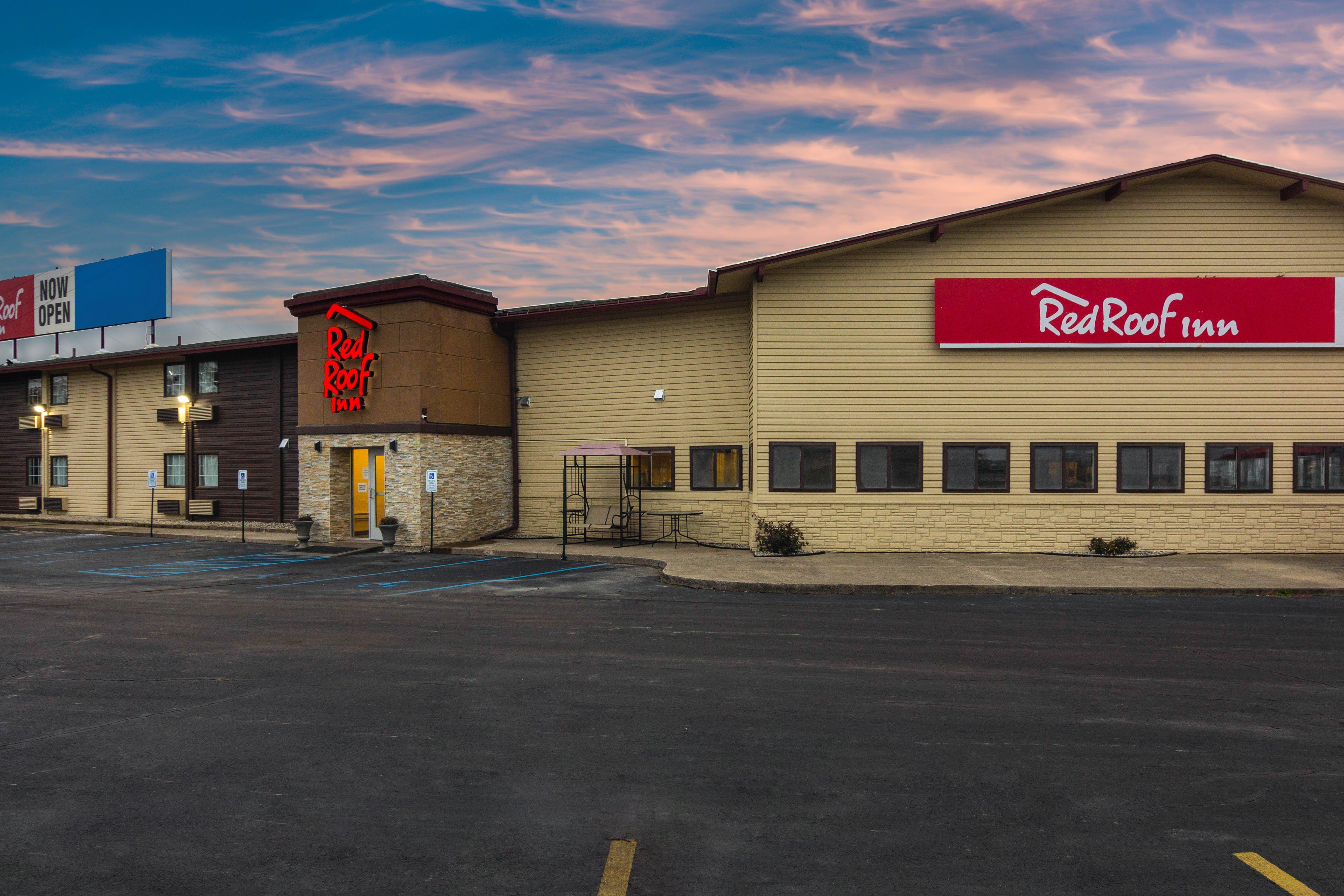 Red Roof Inn Perrysburg Exteriör bild